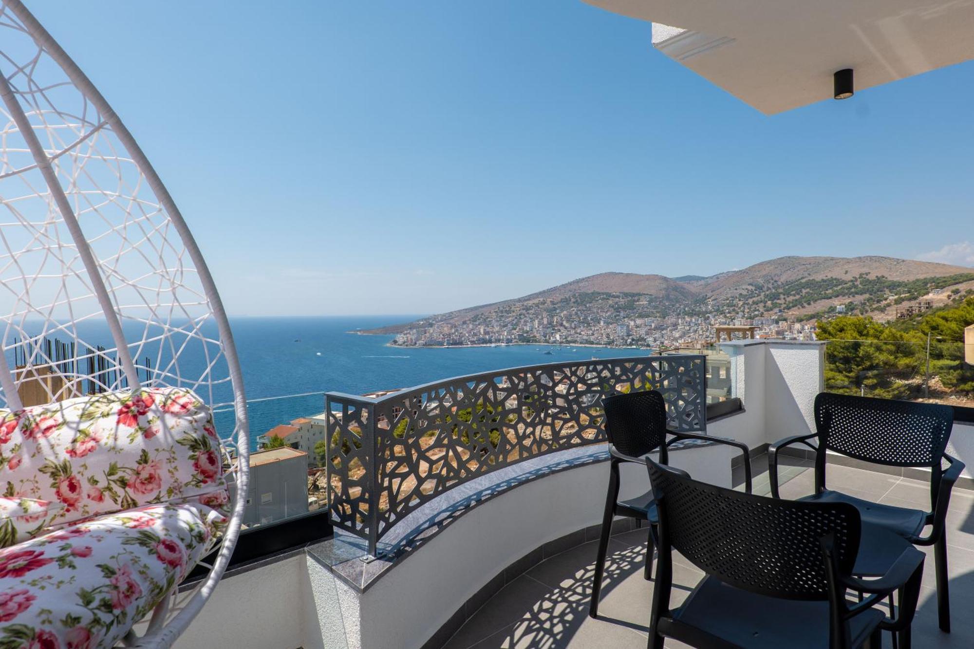 Arrei Hotel Sarandë Exterior foto